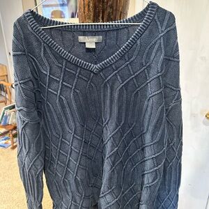 Natural Reflections Women's Gray V-Neck Sweater